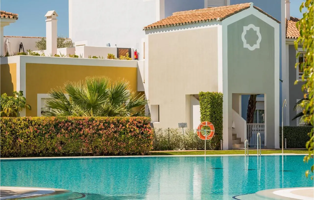 Beautiful Apartment In Estepona With Kitchen Ισπανία